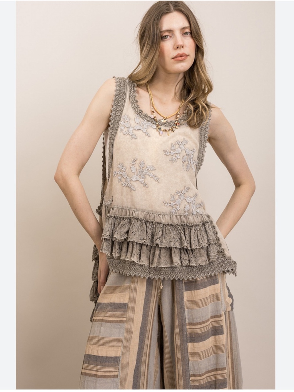 New: Blue Velvet Boho Tiered Ruffle Lace-Embellished Pullover Hi-Low Duster• S